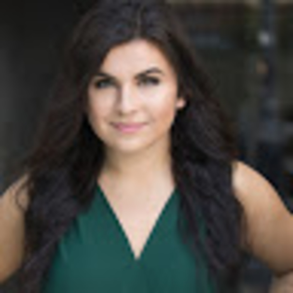 Meet your Posher, Chloe